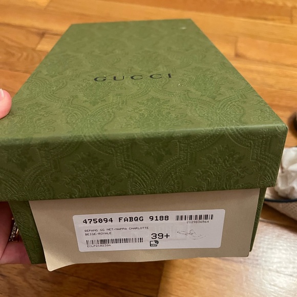 Authentic Gucci slides purchased from Net a Porter last summer (2023). - Picture 4 of 4